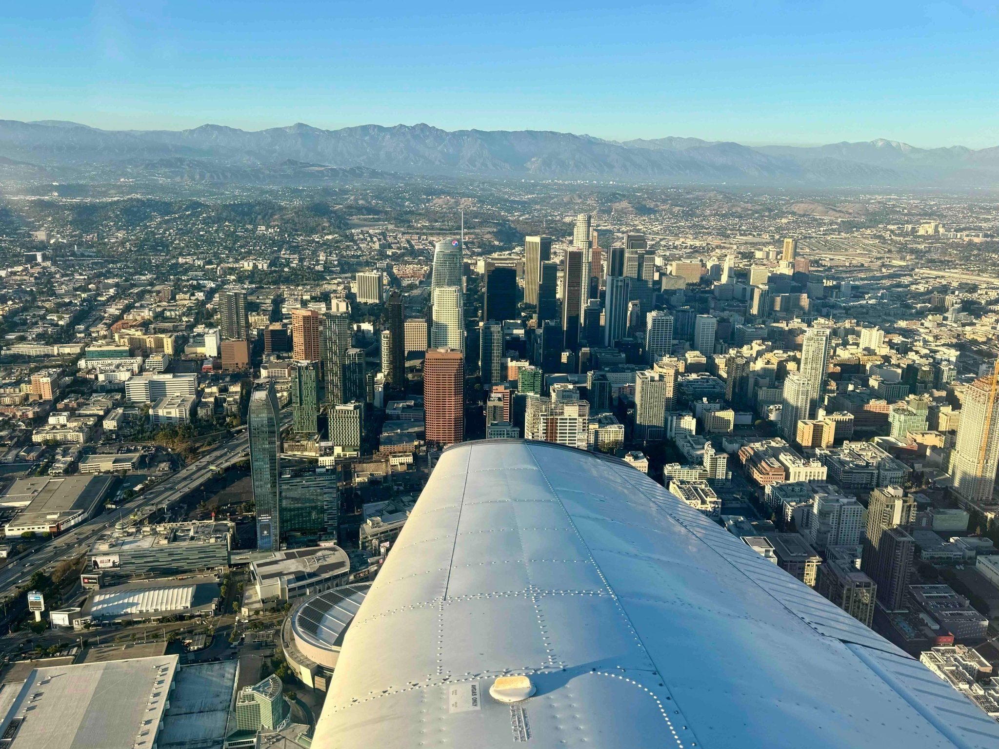Hands on Flying lesson over Los Angeles at LA Flight School in Van Nuys