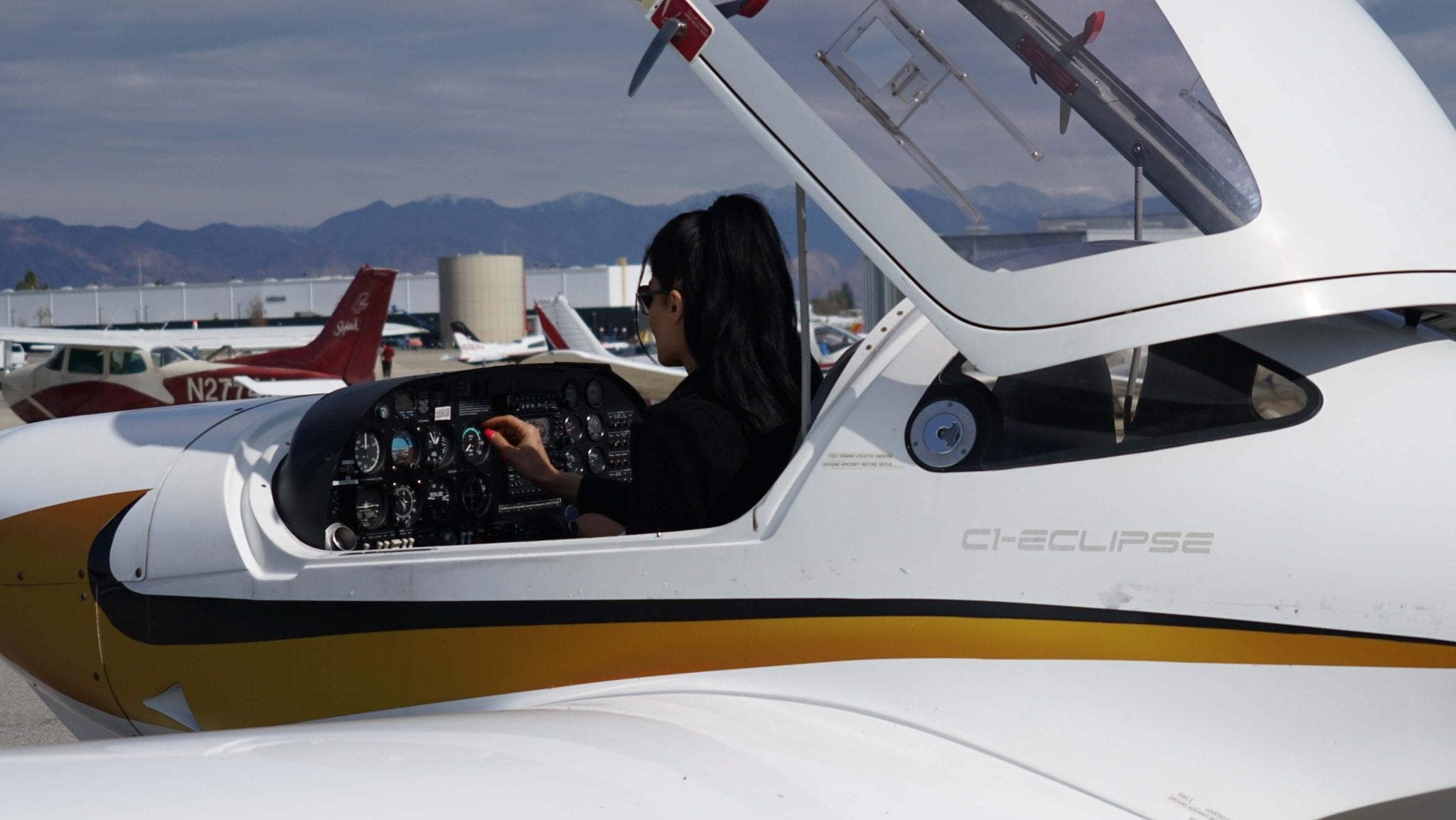 Diamond DA20 Hourly Aircraft Rental - Flight School Los Angeles