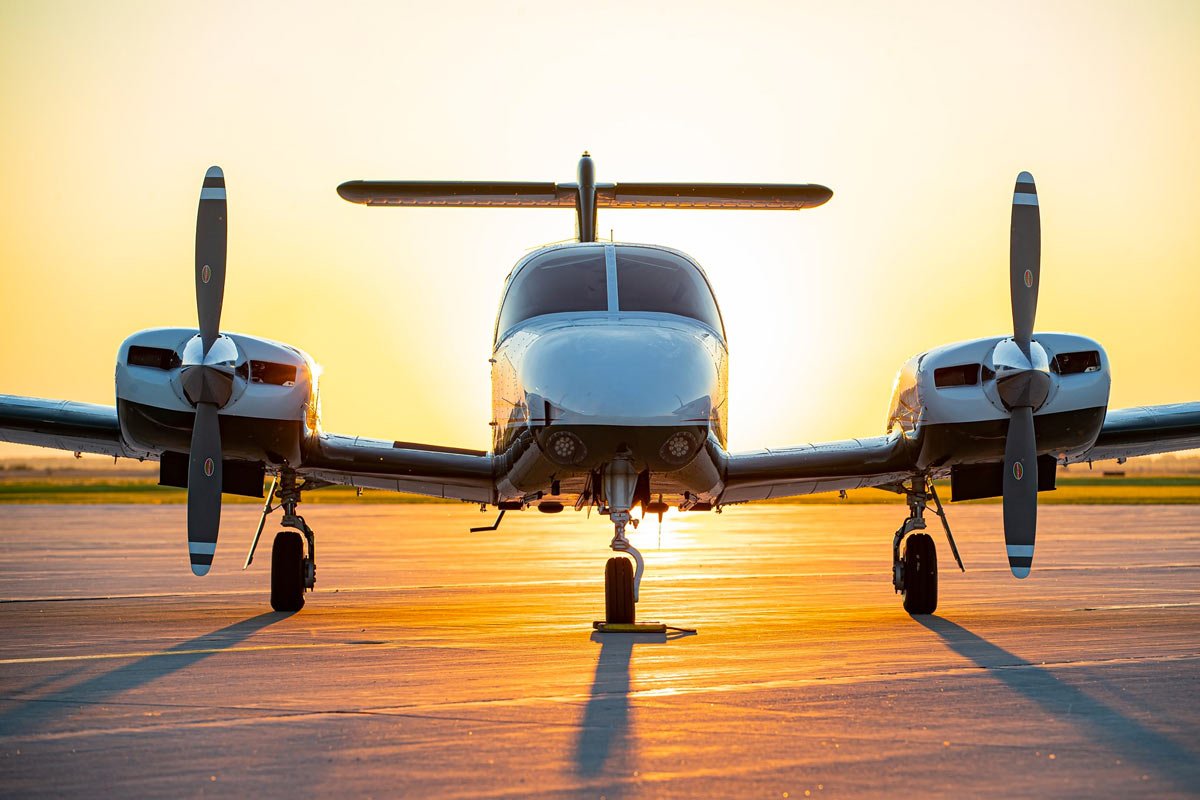 Multi - Engine Program for Private or Commercial Add - on - Flight School Los Angeles
